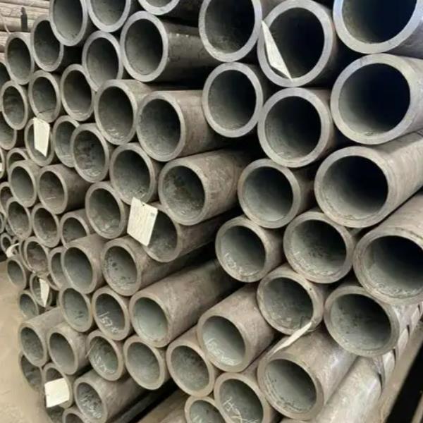 20#無縫鋼管(guǎn)廠家現(xiàn)貨批(pī)發