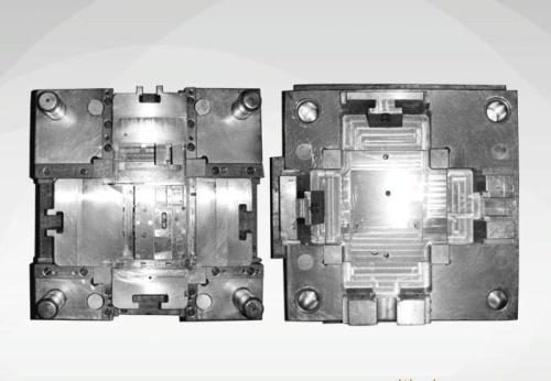 塑膠模（mó）具製作應該注（zhù）意的問題